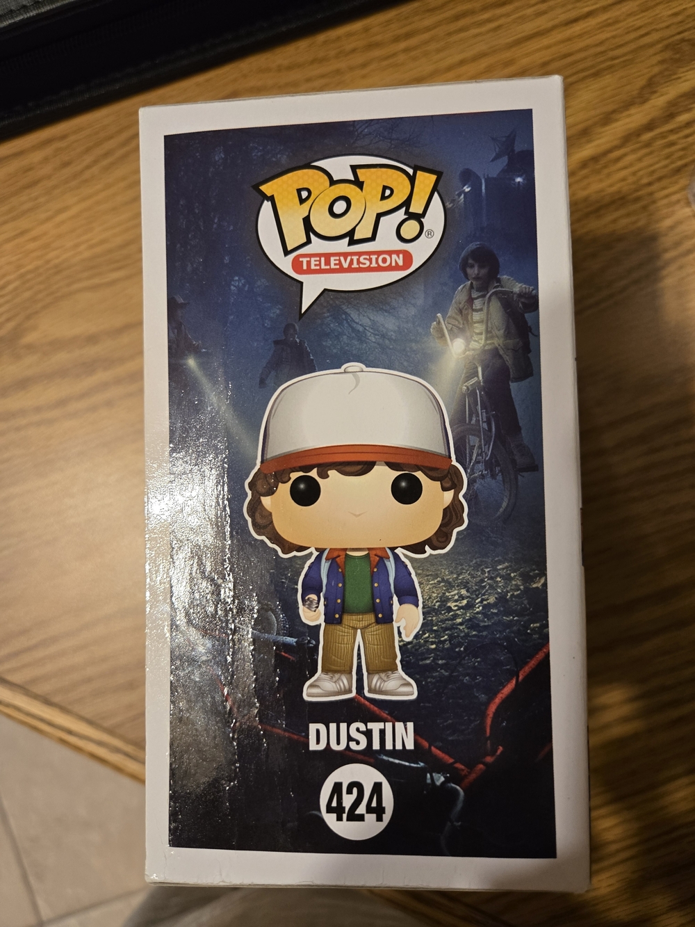 Funko Pop! Television Stranger Things #424 Dustin Henderson - Picture 4 of 7
